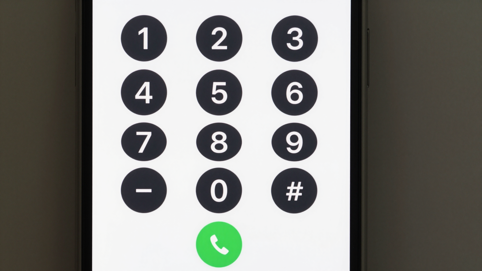 Dialable vs. WhatsApp Calling: Why the Person You Call Doesn't Need the App